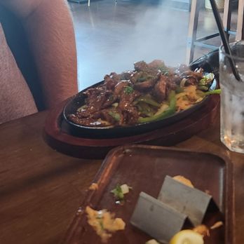 Mas Bella Restaurant & Lounge - Steak fajitas - Mexican Near Me - Bakersfield, California Mas Bella Restaurant & Lounge - Steak fajitas - Mexican Near Me - Bakersfield, California