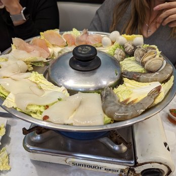 Bien Hen Restaurant - Seafood hot pot - Seafood Near Me - Westminster, California