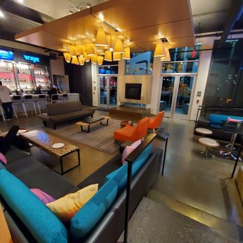W XYZ Bar - Lounge - Cocktail Bars Near Me - San Jose, California