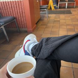 Jiffy Lube - Very nice coffee