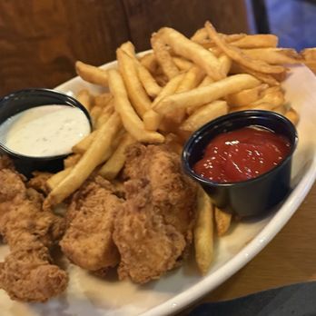 Twin Peaks - Kids tenders platter (fried option) - Sports Bars Near Me - Shenandoah, Texas Twin Peaks - Kids tenders platter (fried option) - Sports Bars Near Me - Shenandoah, Texas