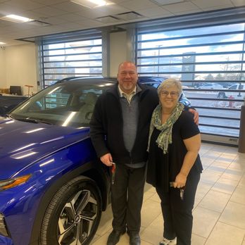 Elgin Hyundai - Car Dealers Near Me - Bartlett, Illinois