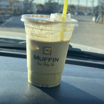 Muffin Can Stop Us - Strawberry Matcha - Cafes Near Me - Studio City, California