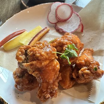 Inkwell Tavern - Chicken wings - Cocktail Bars Near Me - Burbank, California
