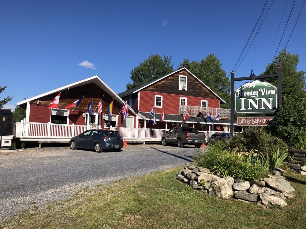 BROMLEY VIEW INN Updated August 2024 41 Photos & 35 Reviews 522 Vt Rt 30, Bondville