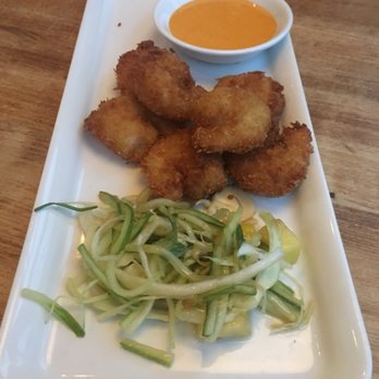 Earls Kitchen + Bar - Canadian (New) Near Me - Vancouver, British Columbia