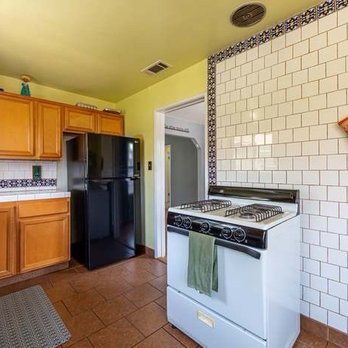 The Cabinet Pros - Before kitchen - Kitchen & Bath Near Me - Brea, California The Cabinet Pros - Before kitchen - Kitchen & Bath Near Me - Brea, California