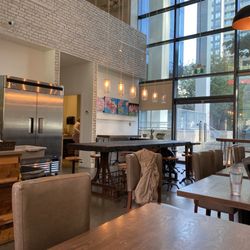 Coffee Loft - Big communal table