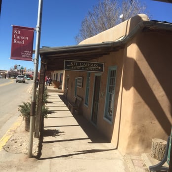 Kit Carson House - View of house from sidewalk. - Museums Near Me - Taos, New Mexico
