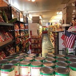 Los Cuates Meat Market