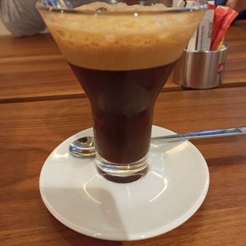 illy Cafe - Cafes Near Me - London, XGL illy Cafe - Cafes Near Me - London, XGL
