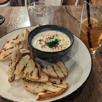 Pickled Fish Restaurant - Truffled cheddar fondue and sourdough toast - New American Near Me - Long Beach, Washington Pickled Fish Restaurant - Truffled cheddar fondue and sourdough toast - New American Near Me - Long Beach, Washington