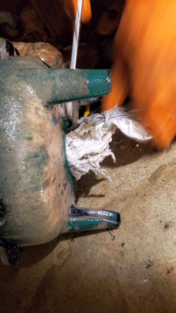 Slide of Elite Clog Busters