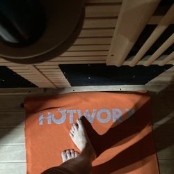 HOTWORX - Wilington