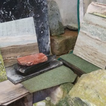 Connemara Marble Visitor Centre - The marble - Jewelry Near Me