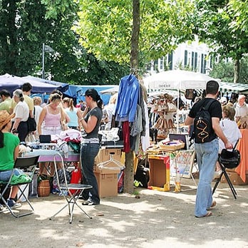 Flohmarkt Schaumainkai - Flea Markets Near Me - Frankfurt, HE Flohmarkt Schaumainkai - Flea Markets Near Me - Frankfurt, HE