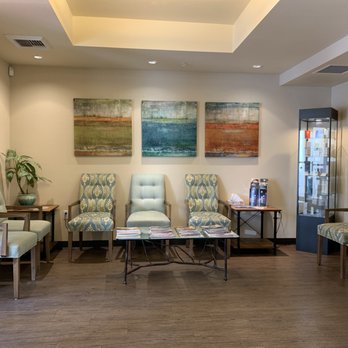 Aloe Dermatology - Reception Area - Dermatologists Near Me - Santa Barbara, California Aloe Dermatology - Reception Area - Dermatologists Near Me - Santa Barbara, California