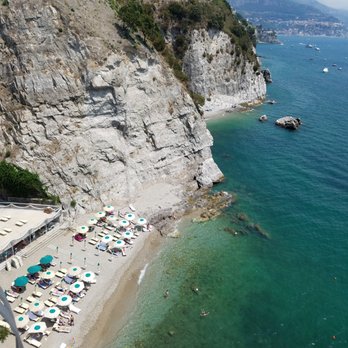 Hotel Cetus - Private Beach - Hotels Near Me - Cetara, SA