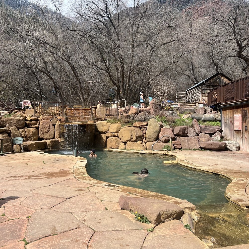Avalanche Ranch - Fun in the big pool - Hot Springs Near Me - Redstone, Colorado