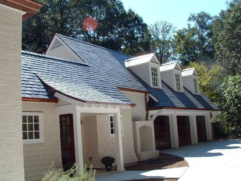 Slide of AAA Roof Masters