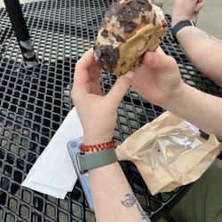 Kline's Dairy Bar - The cookie sandwich!