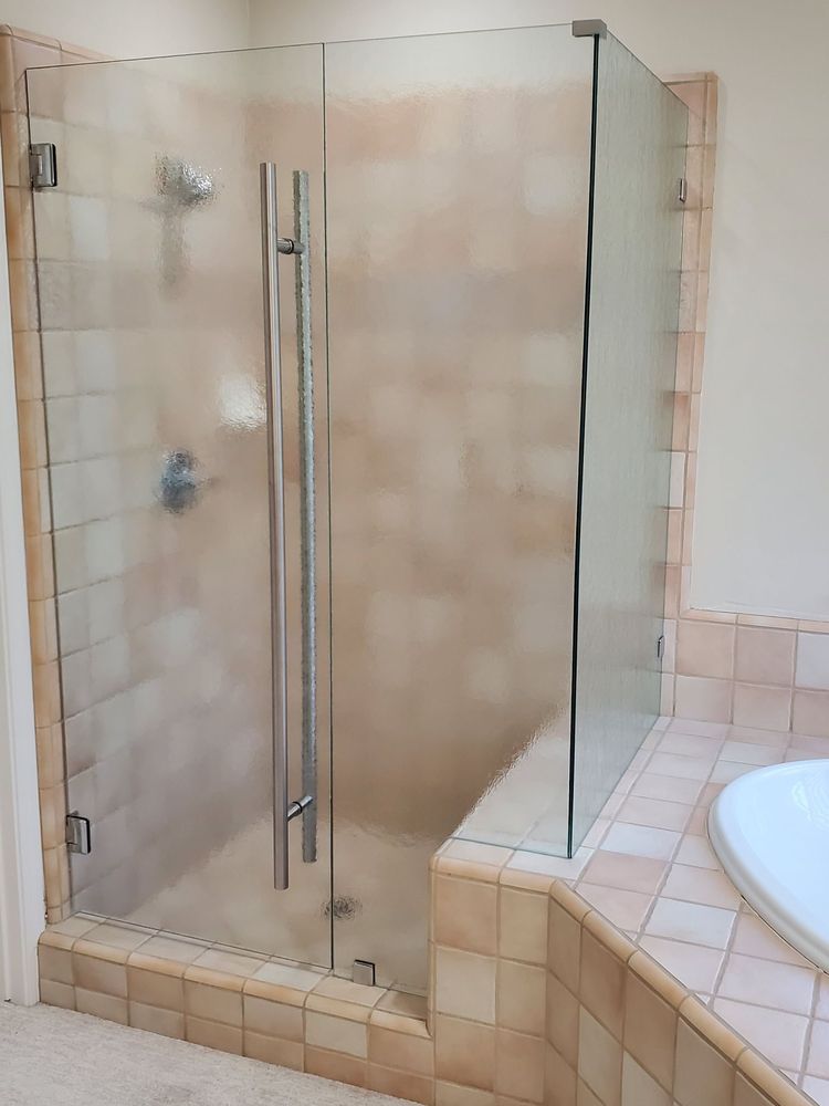 SIERRA SHOWER DOOR Updated October 2024 25 Reviews 5753 Auburn