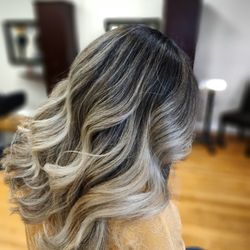 Hair On Main - Beautiful balayage