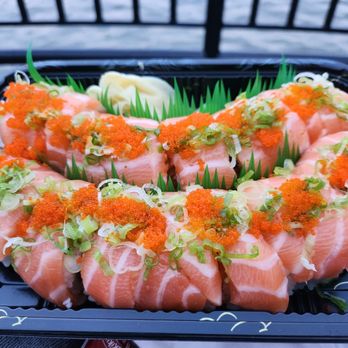 Itto Sushi - 2 Salmon Mania Rolls - Korean Near Me - Jersey City, New Jersey Itto Sushi - 2 Salmon Mania Rolls - Korean Near Me - Jersey City, New Jersey