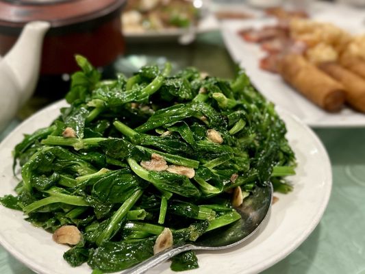 Full House Seafood by null