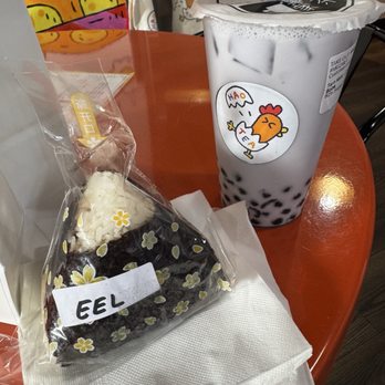 HAO Tea & bakery - Eel Onigiri and Taro Milk - Caffeine Free - W. Boba - Bubble Tea Near Me - Long Island City, New York HAO Tea & bakery - Eel Onigiri and Taro Milk - Caffeine Free - W. Boba - Bubble Tea Near Me - Long Island City, New York