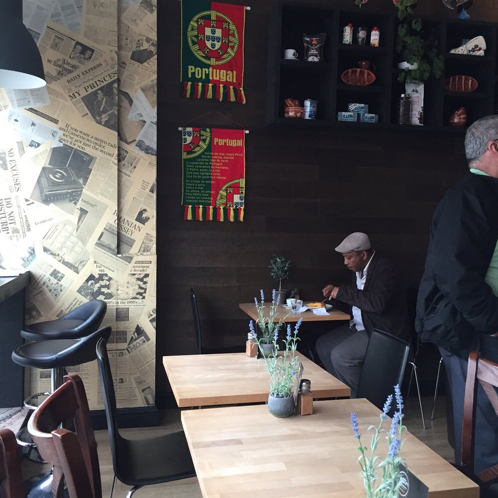 Casa Amiga - Patisserie/Cake Shop Near Me - Whitburn, EDH Casa Amiga - Patisserie/Cake Shop Near Me - Whitburn, EDH