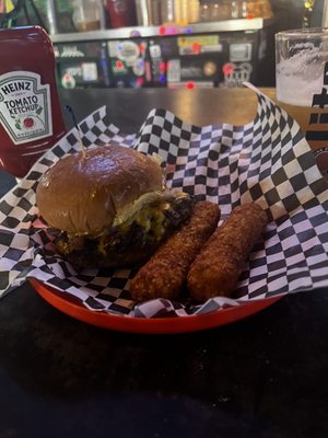 Hey Joe's Burgers + Beer by null