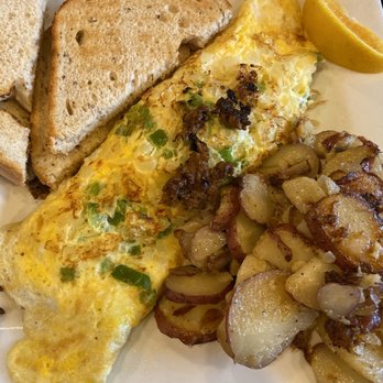 Keke's Breakfast Cafe - Breakfast & Brunch Near Me - Windermere, Florida Keke's Breakfast Cafe - Breakfast & Brunch Near Me - Windermere, Florida