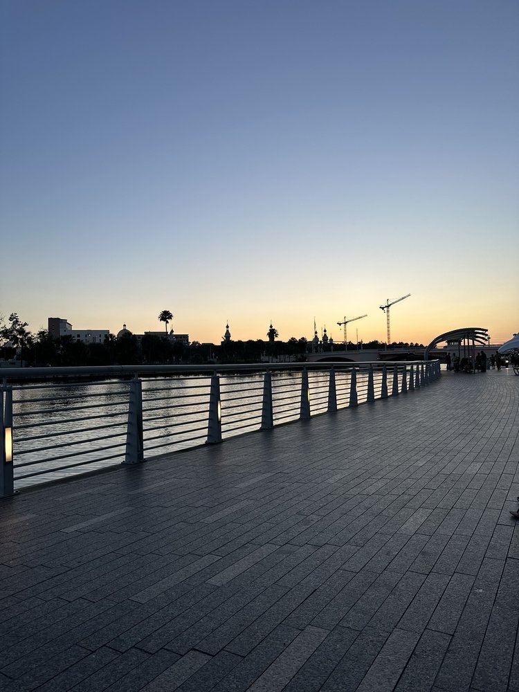 HOTEL TAMPA RIVERWALK 35 Photos & 30 Reviews 200 N Ashley Dr, Tampa