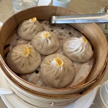 Blue Wave - D2. Steamed Crab Meat and Pork Soup Dumpling - Shanghainese Near Me - Williston Park, New York Blue Wave - D2. Steamed Crab Meat and Pork Soup Dumpling - Shanghainese Near Me - Williston Park, New York