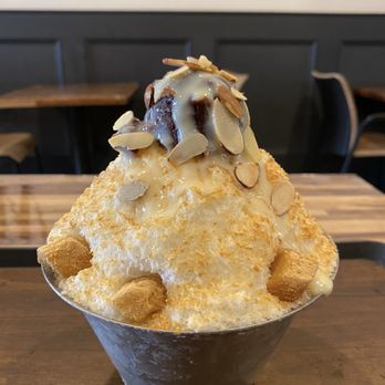 Wicked Snow - Wicked Gold - Desserts Near Me - Carrollton, Texas