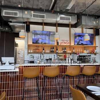CRAFT Little Havana - Bar and kitchen - Bars Near Me - Miami, Florida