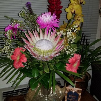 Ever Bloom Fresh Flowers - I got my Mother's Day flowers here. - Florists Near Me - San Diego, California