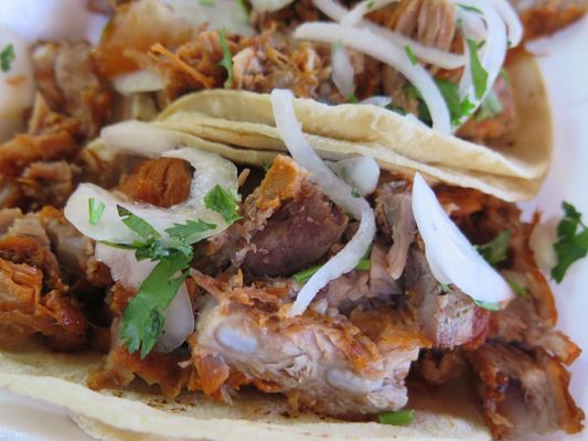 Carnitas Uruapan by null