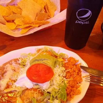 Cinco de Mayo - Lovely meal! - Mexican Near Me - Jacksonville, Florida Cinco de Mayo - Lovely meal! - Mexican Near Me - Jacksonville, Florida
