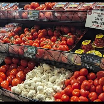 Iavarone Bros - All types of tomatoes - Delis Near Me - Garden City, New York Iavarone Bros - All types of tomatoes - Delis Near Me - Garden City, New York