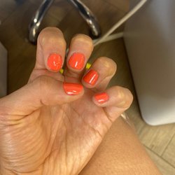 Tammi Nails Plus & Spa