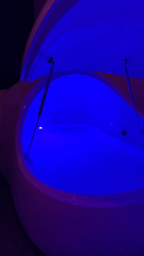 CLOUD AQUATIC FLOAT PARLOR - 11 Photos & 14 Reviews - 8 E Prospect St ...