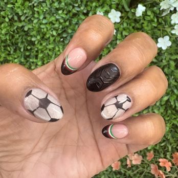 Polished Nail Bar  - Inspired by the black Mexico jersey - Nail Salons Near Me - Los Angeles, California