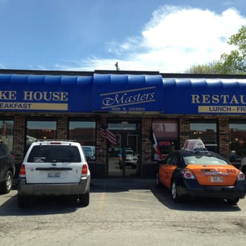 Masters Pancake House - Storefront - Pancakes Near Me - Chicago, Illinois