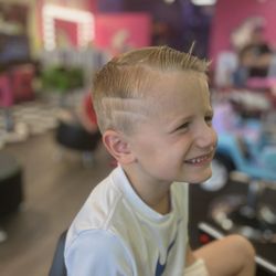 Sharkey’s Cuts for Kids - Minnetonka