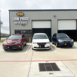Exterior outside entrance of Low Price Auto Glass - Katy, Texas Exterior outside entrance of Low Price Auto Glass - Katy, Texas