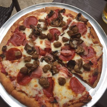 Down the Street - Great pizzas for brunch! Very filling. - Sports Bars Near Me - Houston, Texas Down the Street - Great pizzas for brunch! Very filling. - Sports Bars Near Me - Houston, Texas