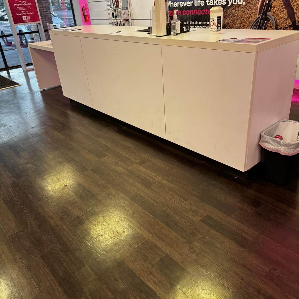 T-Mobile Authorized Retailer - Mobile Phones Near Me - Spring Hill, Florida T-Mobile Authorized Retailer - Mobile Phones Near Me - Spring Hill, Florida