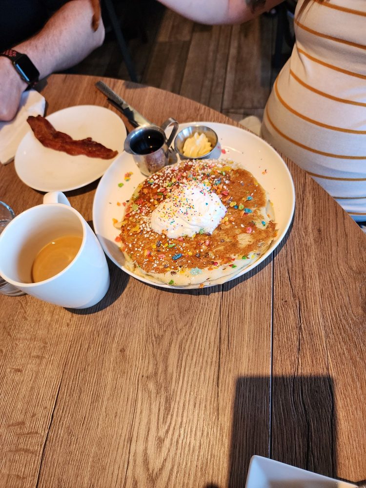 BRUNCH KITCHEN&COCKTAILS 【59 Photos & 57 Reviews】 6920 E Cave Creek